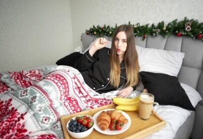 Трахни ее рядом с верхом