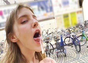 Мелоди Маркс любит исследовать секс с японскими мальчиками в Киото